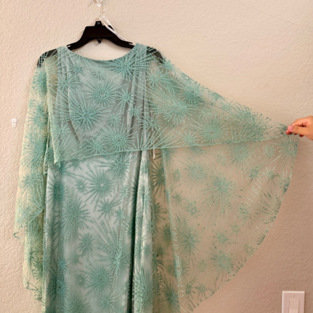 Tadashi Shoji - Mint Embroidered Capelet Gown